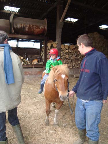 visite à la ferme 19 04 2012 007