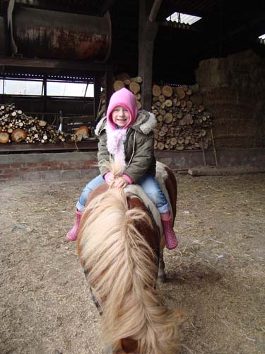 visite à la ferme 19 04 2012 033